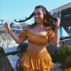 Meet your Posher, Lydia